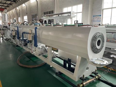 PE50-200管材生产线